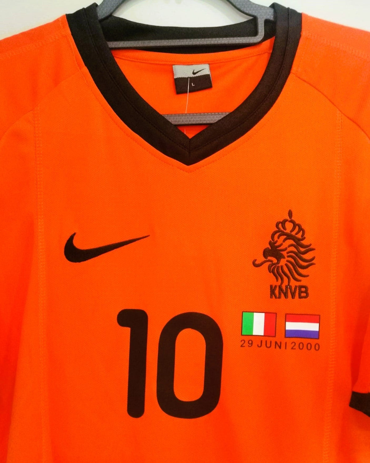 BERGKAMP DENNIS 2000-01 (Ned)
