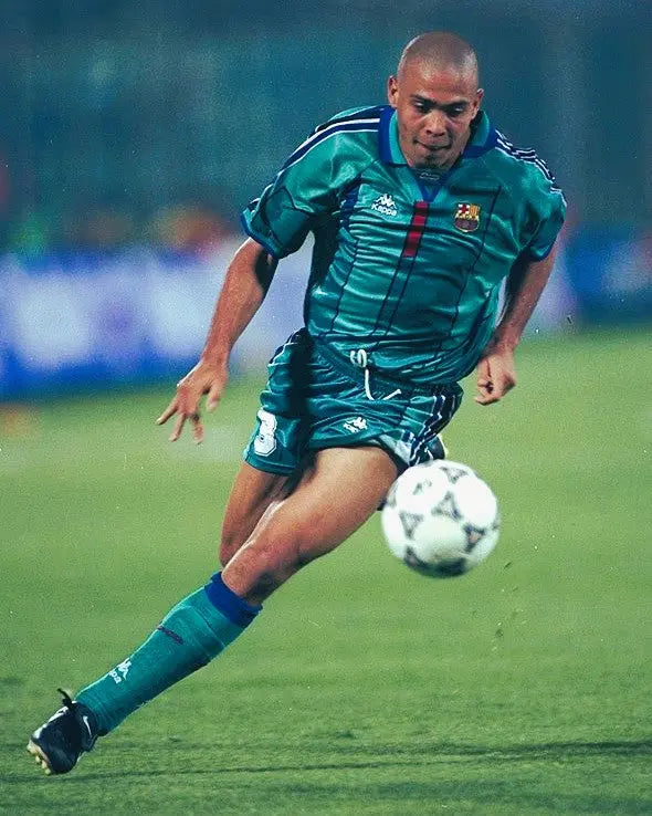 RONALDO 1996-97 (Bar)