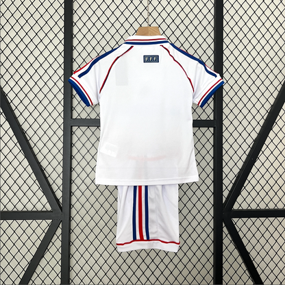 FRANCIA Kid Kit